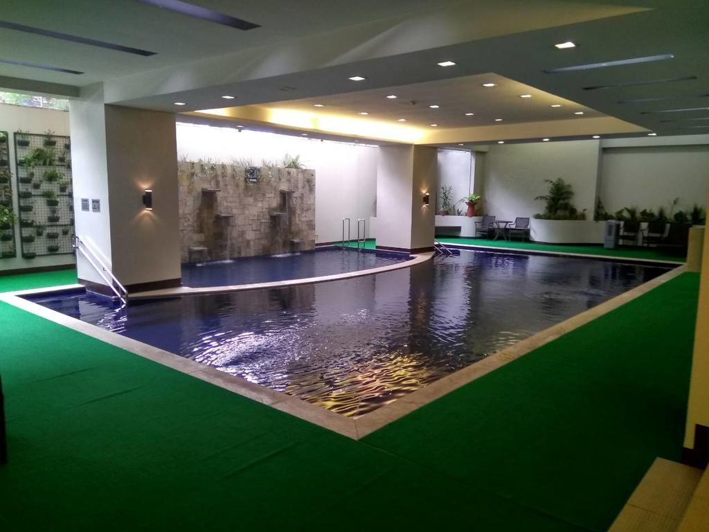 มิลเลเนีย สวีท ออร์ติกา Hotel Pasig City ภายนอก รูปภาพ