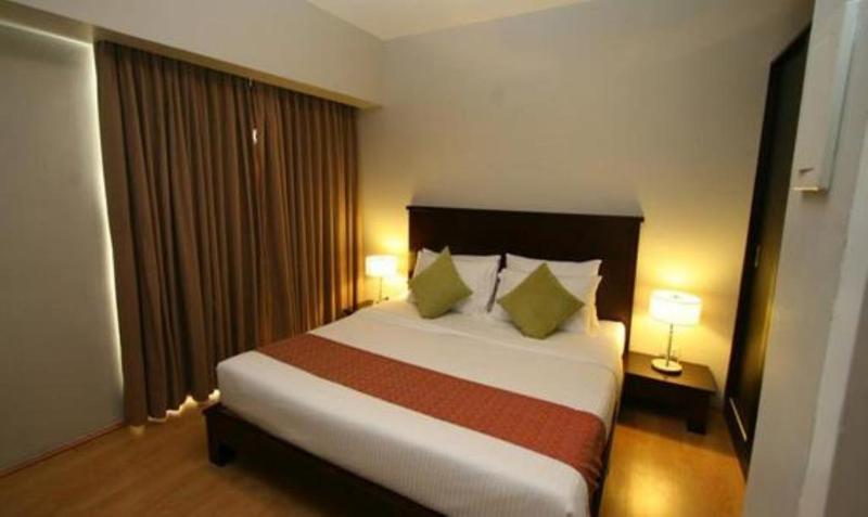 มิลเลเนีย สวีท ออร์ติกา Hotel Pasig City ภายนอก รูปภาพ