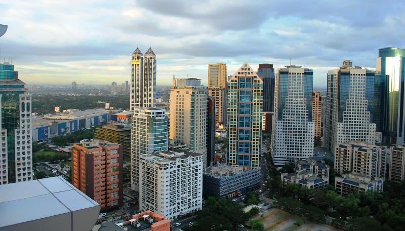มิลเลเนีย สวีท ออร์ติกา Hotel Pasig City ภายนอก รูปภาพ